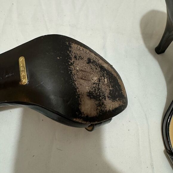 Cole Haan Air London T Strap Sandal Heel Patent Leather Black Open Toe 8.5 - Picture 10 of 13